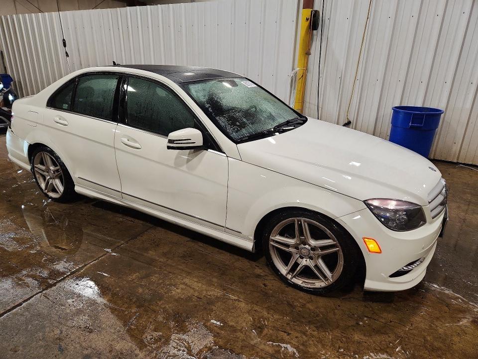2011 Mercedes-benz C მანქანა იყიდება აუქციონზე, vin: WDDGF8BB1BR176201, აუქციონის ნომერი: 62100166