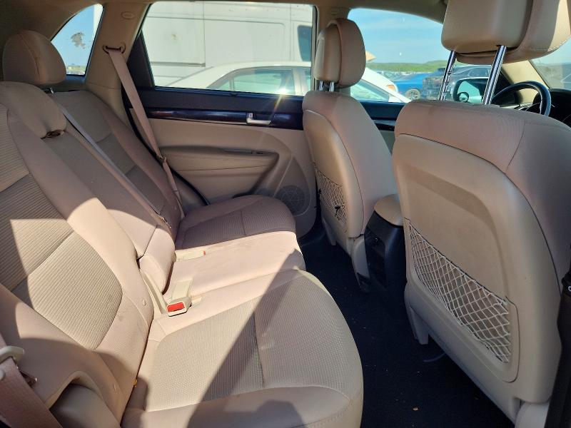 Продажа на аукционе авто 2014 Kia Sorento, vin: 5XYKT3A61EG523193, номер лота: 62461726