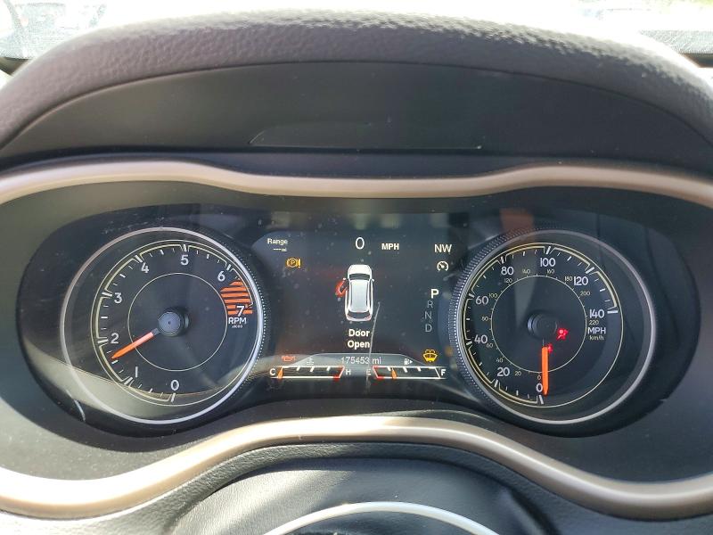2017 Jeep Cherokee მანქანა იყიდება აუქციონზე, vin: 1C4PJMDB6HW512045, აუქციონის ნომერი: 63237676