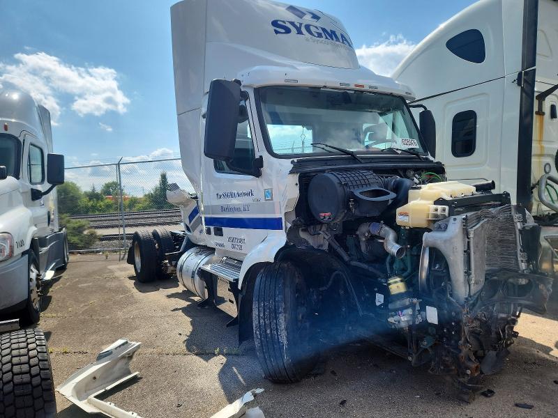 63253476 :رقم المزاد ، 4V4WC9EG6PN340122 vin ، 2023 Volvo Vnr مزاد بيع