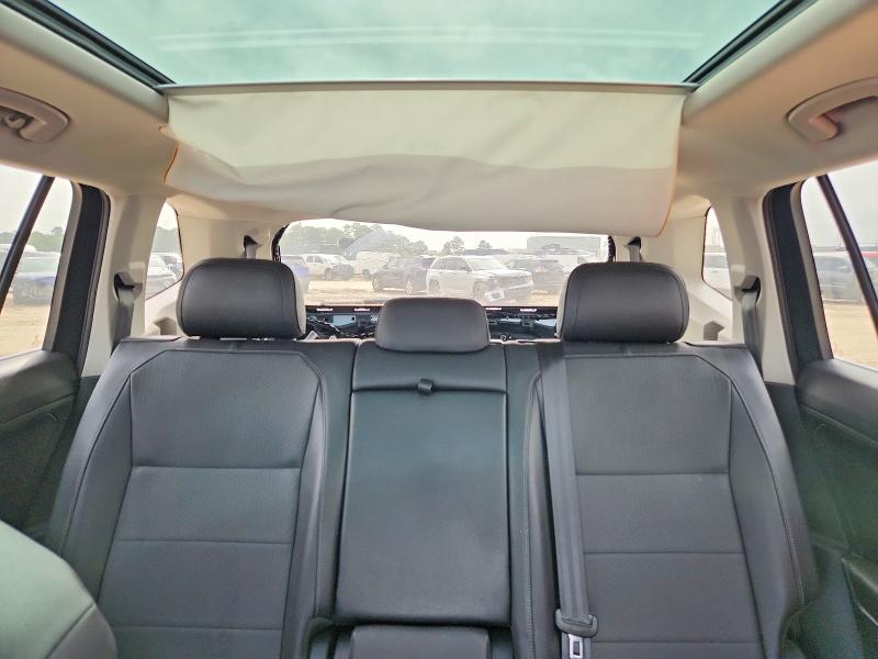 Продажа на аукционе авто 2018 Volkswagen Tiguan, vin: 3VV3B7AX3JM013787, номер лота: 60203856