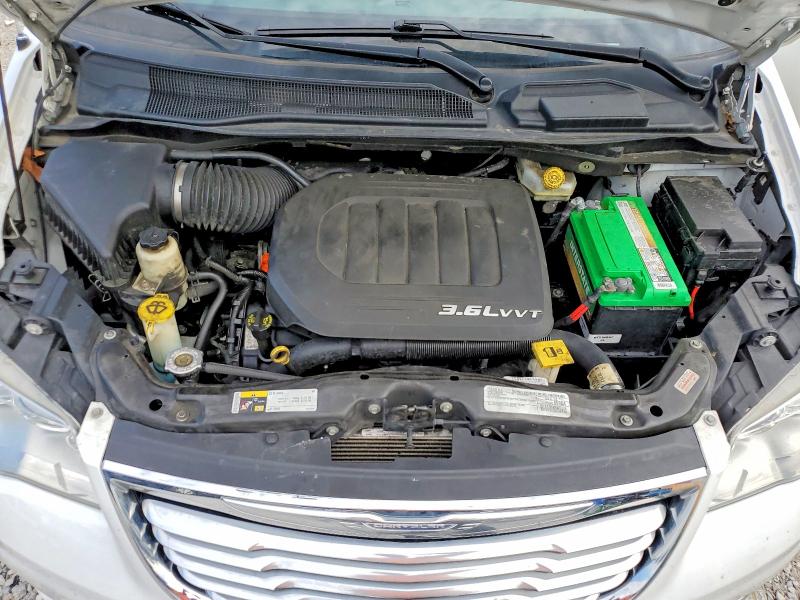 2016 Chrysler Town & Country მანქანა იყიდება აუქციონზე, vin: 2C4RC1CG0GR200809, აუქციონის ნომერი: 59589766