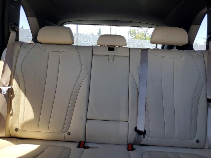 60931776 :رقم المزاد ، 5UXKR0C55JL071165 vin ، 2018 Bmw X5 مزاد بيع