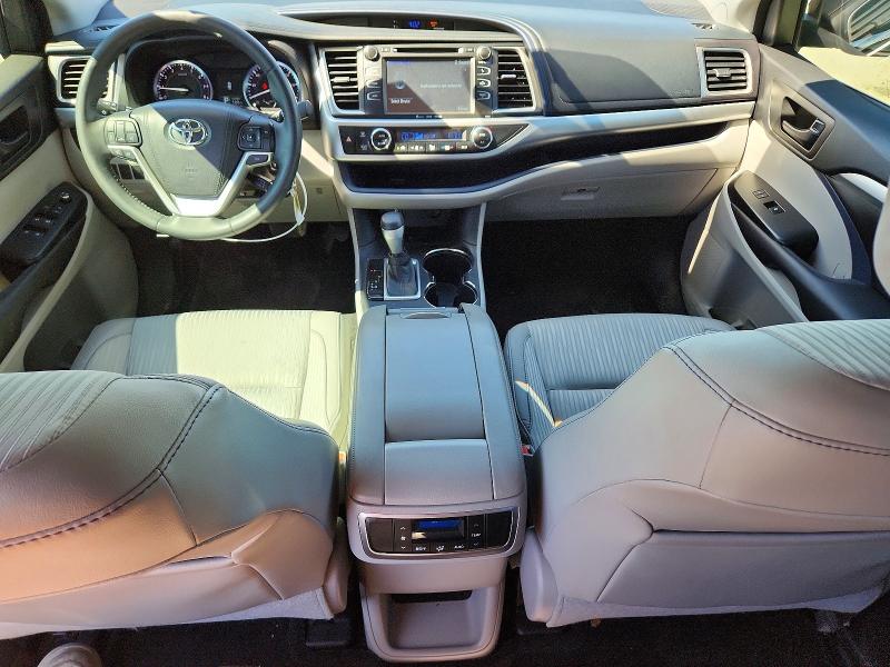61033986 :رقم المزاد ، 5TDZKRFH1GS171236 vin ، 2016 Toyota Highlander مزاد بيع