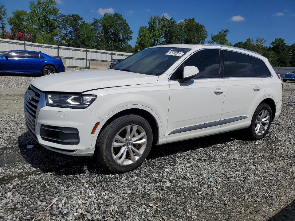 Продаж на аукціоні авто 2018 Audi Q7, vin: WA1LAAF7XJD034262, номер лоту: 61730546