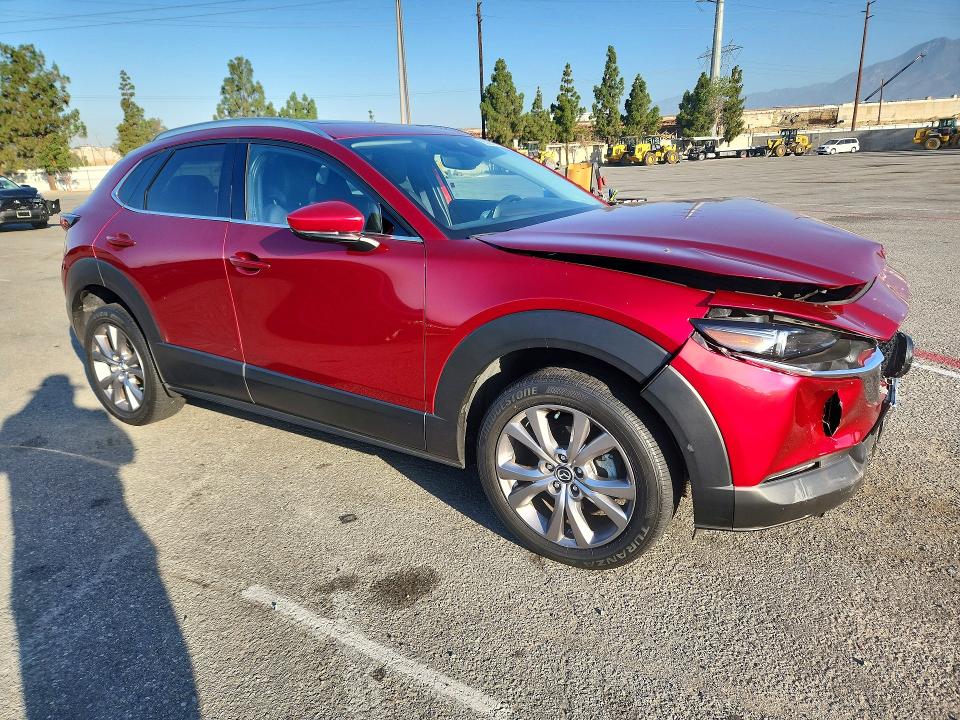 60247076 :رقم المزاد ، 3MVDMBDL4MM307632 vin ، 2021 Mazda Cx-30 مزاد بيع