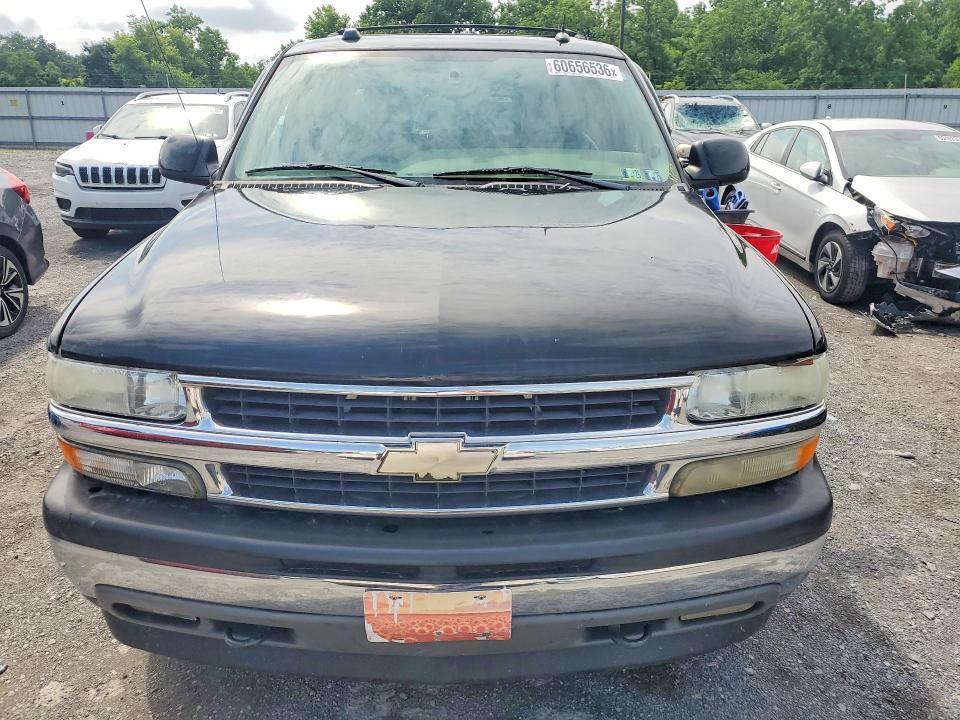 60656536 :رقم المزاد ، 3GNFK16Z35G164742 vin ، 2005 Chevrolet Suburban مزاد بيع