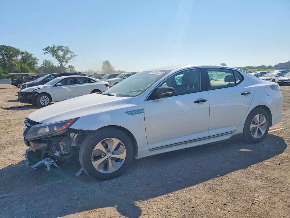 60632756 :رقم المزاد ، KNAGM4AD0F5085975 vin ، 2015 Kia Optima مزاد بيع