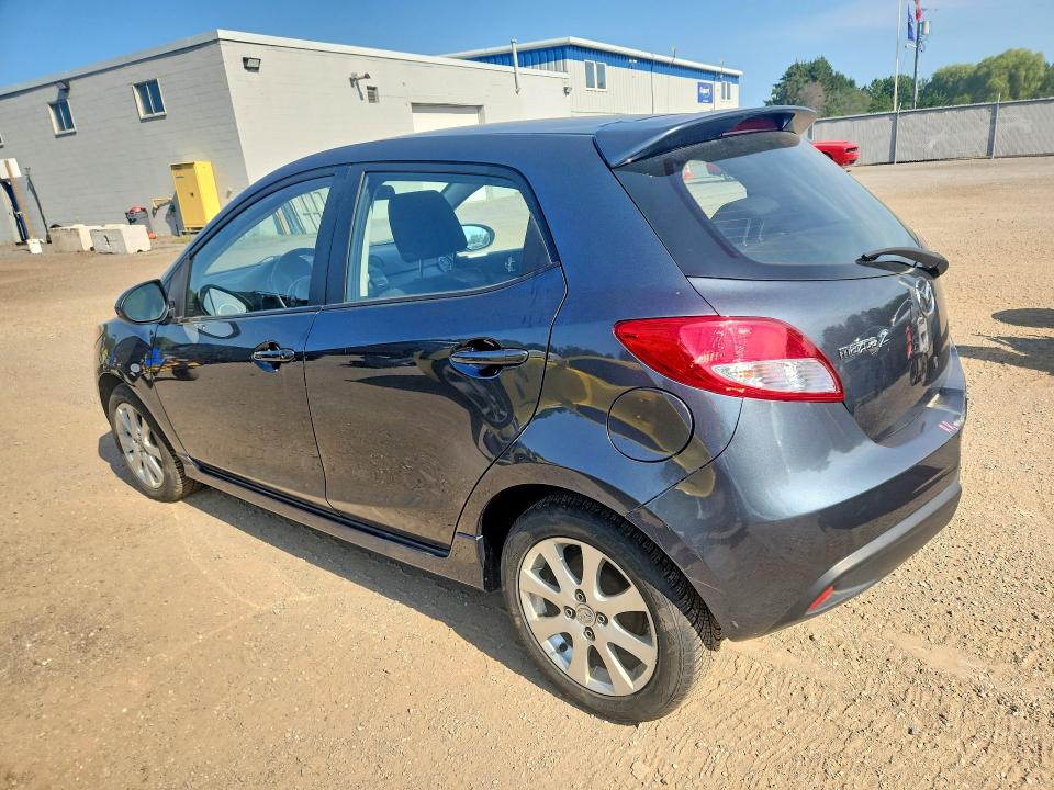 2011 Mazda Mazda2 მანქანა იყიდება აუქციონზე, vin: JM1DE1HY3B0110725, აუქციონის ნომერი: 61033326