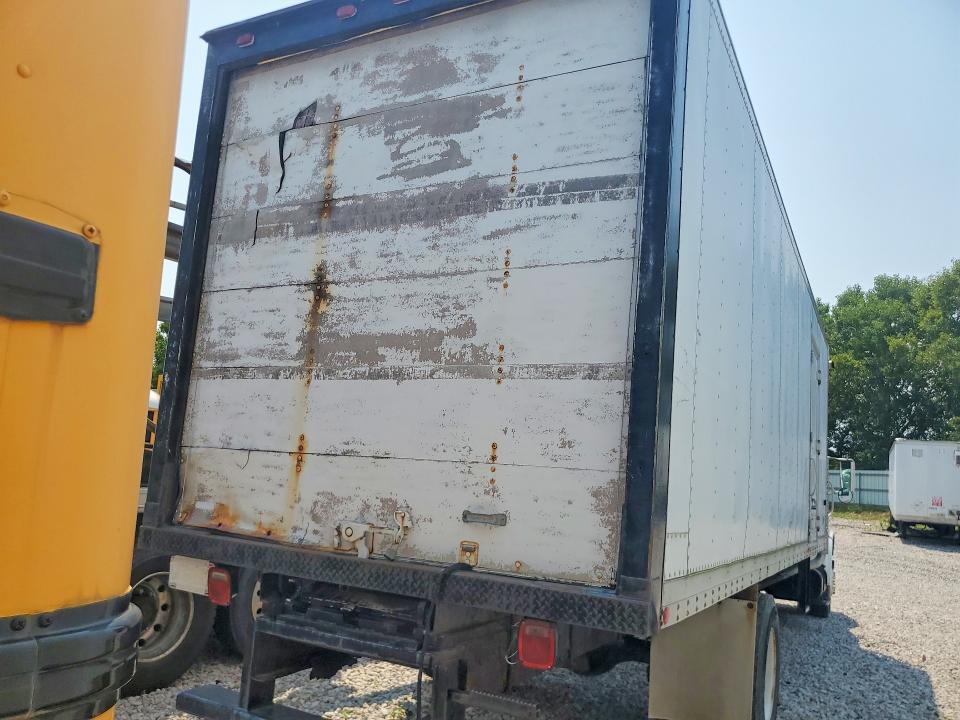 62647436 :رقم المزاد ، 1HTSCAAM9XH648166 vin ، 1999 International 4700 مزاد بيع