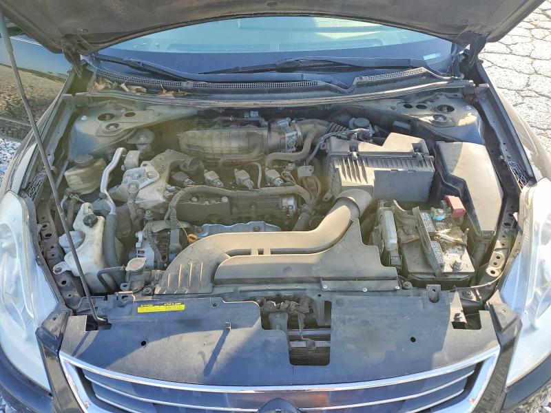 61335686 :رقم المزاد ، 1N4AL2AP8AN424992 vin ، 2010 Nissan Altima مزاد بيع
