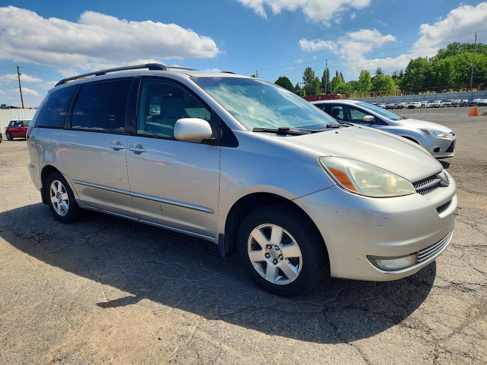61099216 :رقم المزاد ، 5TDZA22C65S319074 vin ، 2005 Toyota Sienna مزاد بيع