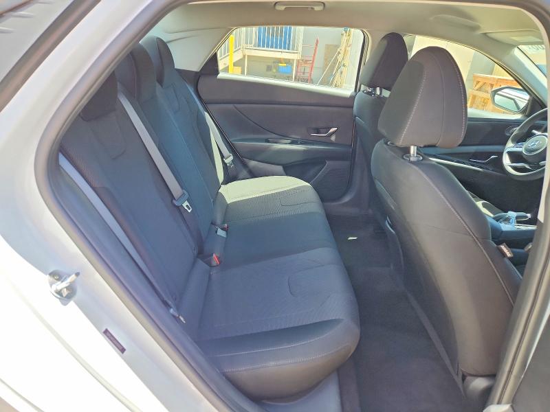 Продажа на аукционе авто 2021 Hyundai Elantra, vin: 5NPLL4AG6MH014727, номер лота: 61069166