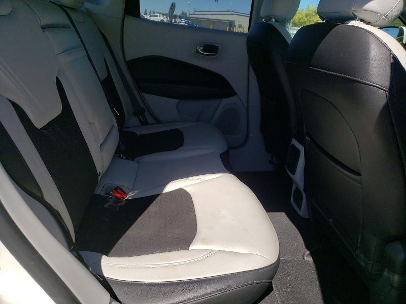 2018 Jeep Compass მანქანა იყიდება აუქციონზე, vin: 3C4NJDBB4JT142560, აუქციონის ნომერი: 59631316