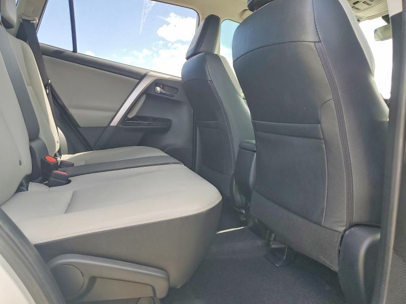 Продаж на аукціоні авто 2018 Toyota Rav4, vin: JTMDFREV4JJ720597, номер лоту: 59828876