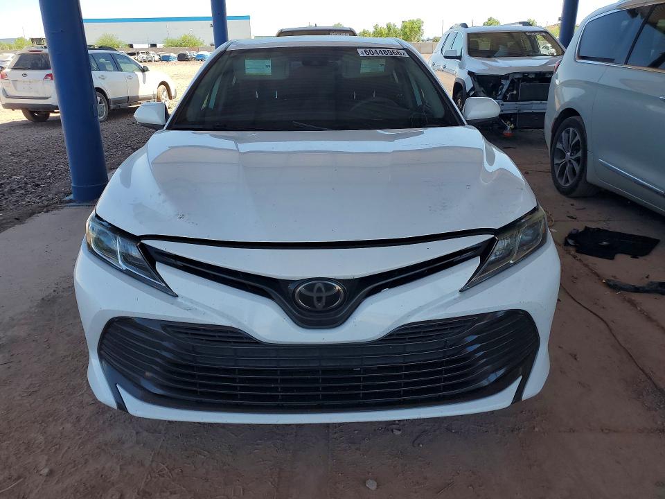 Продажа на аукционе авто 2019 Toyota Camry, vin: 4T1B11HK5KU762619, номер лота: 60448966