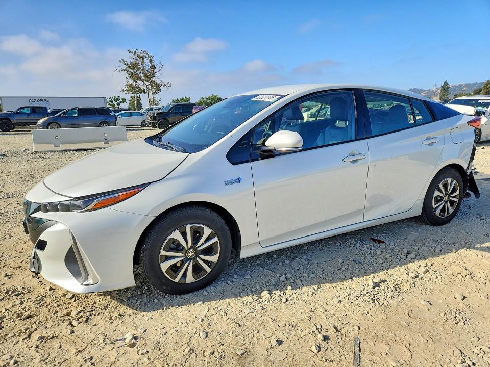 2017 Toyota Prius Prime მანქანა იყიდება აუქციონზე, vin: JTDKARFP9H3028923, აუქციონის ნომერი: 60524746