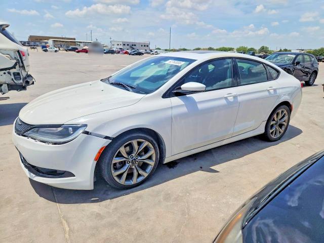 62763006 :رقم المزاد ، 1C3CCCBG1FN661553 vin ، 2015 Chrysler 200 مزاد بيع