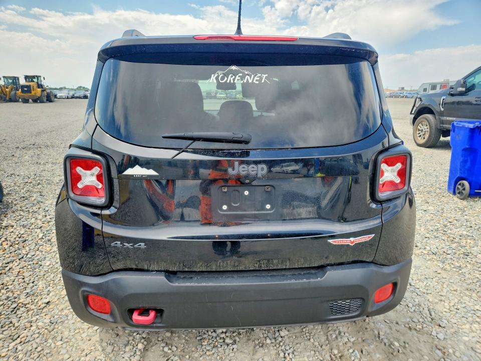 63245976 :رقم المزاد ، ZACCJBCT9GPD13418 vin ، 2016 Jeep Renegade مزاد بيع