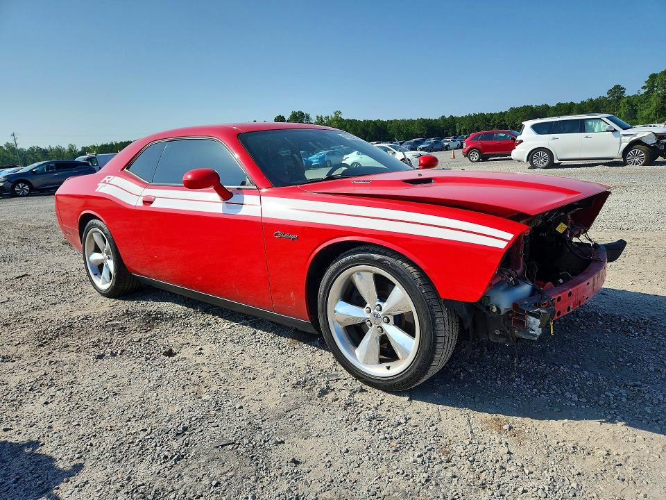 59329786 :رقم المزاد ، 2C3CDYBT4EH110581 vin ، 2014 Dodge Challenger مزاد بيع
