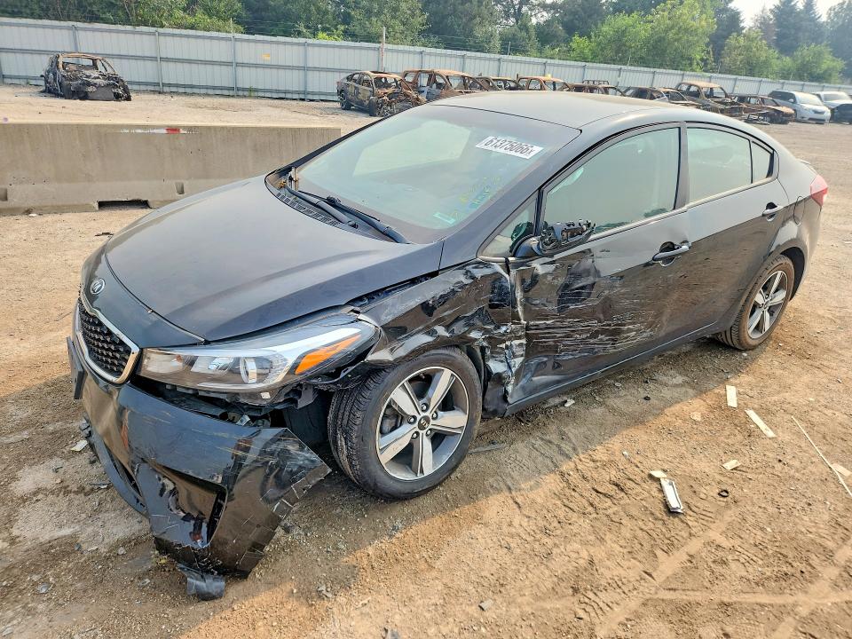 61375066 :رقم المزاد ، 3KPFL4A76JE213774 vin ، 2018 Kia Forte مزاد بيع