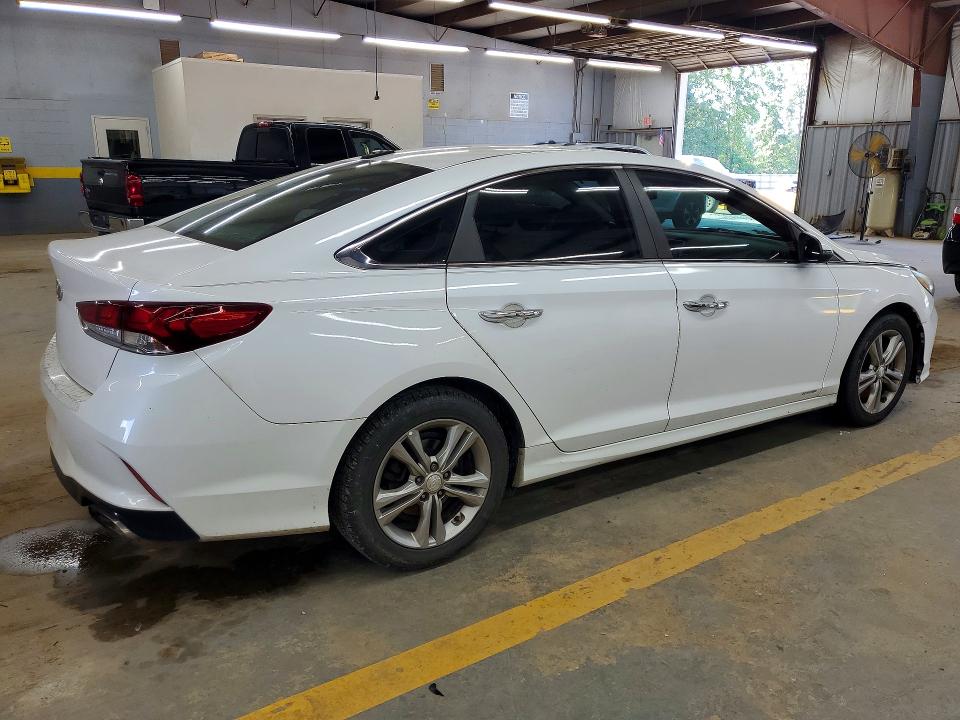 2018 Hyundai Sonata მანქანა იყიდება აუქციონზე, vin: 5NPE34AF1JH647552, აუქციონის ნომერი: 60350686