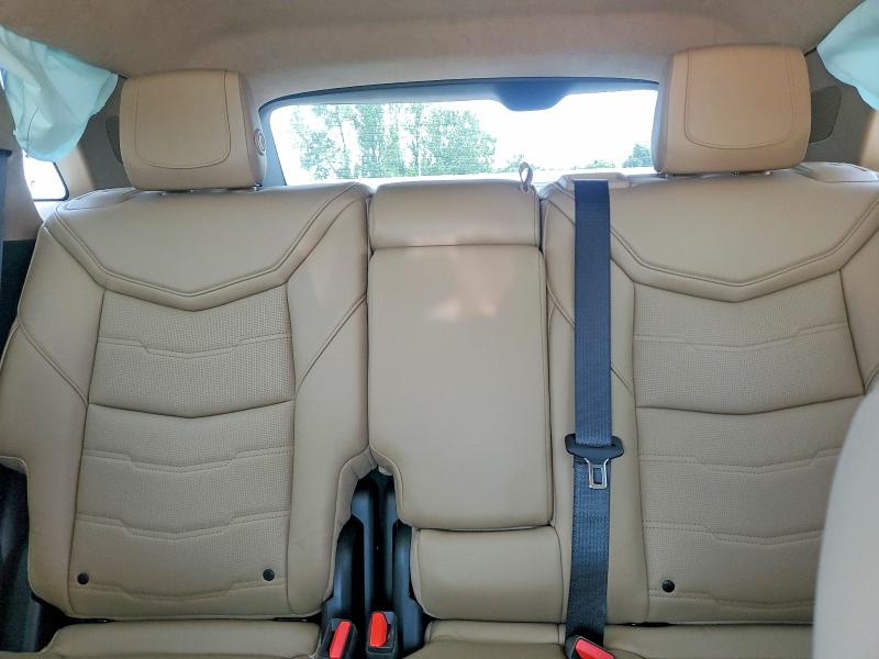 60642236 :رقم المزاد ، 1GYKNGRS4JZ107325 vin ، 2018 Cadillac Xt5 مزاد بيع