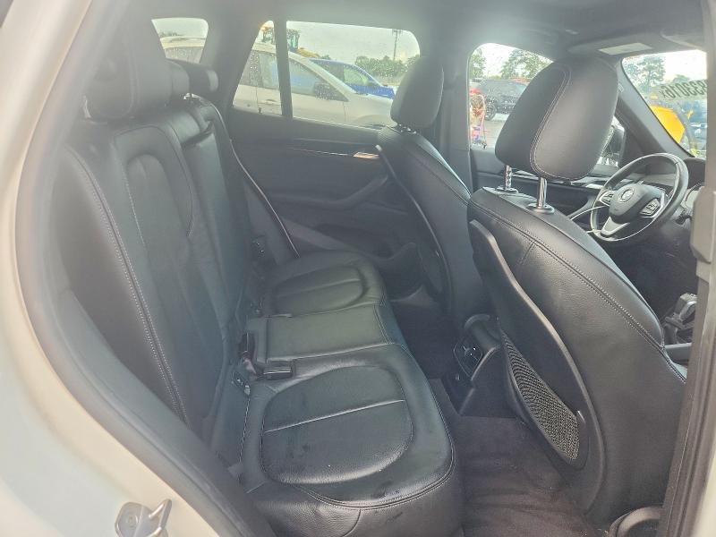 62833016 :رقم المزاد ، WBXHT3C30J5L30326 vin ، 2018 Bmw X1 مزاد بيع