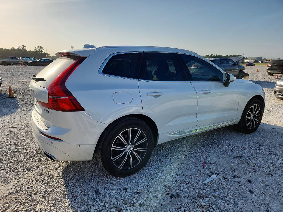 Продажа на аукционе авто 2018 Volvo Xc60, vin: YV4102RL9J1045895, номер лота: 61764846