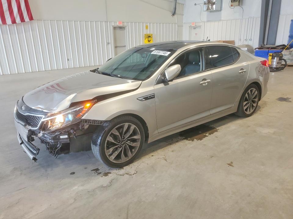2015 Kia Optima მანქანა იყიდება აუქციონზე, vin: 5XXGR4A67FG476204, აუქციონის ნომერი: 61667746