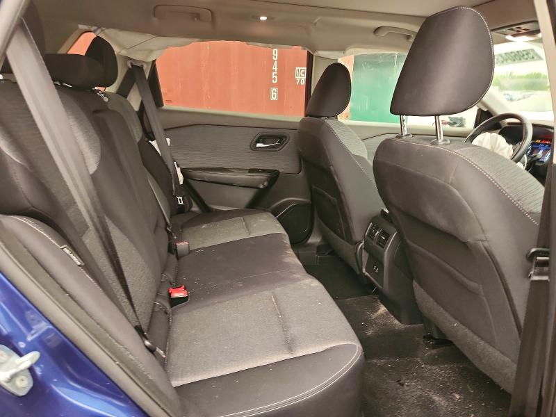 59604356 :رقم المزاد ، 5N1AT3BB4MC700812 vin ، 2021 Nissan Rogue مزاد بيع
