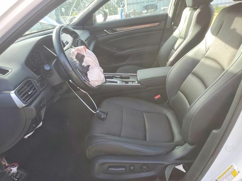 61998256 :رقم المزاد ، 1HGCV1F3XNA050784 vin ، 2022 Honda Accord مزاد بيع