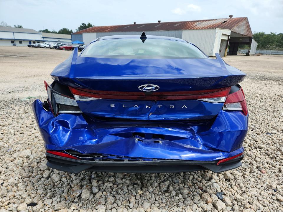 Продажа на аукционе авто 2021 Hyundai Elantra, vin: 5NPLL4AGXMH027321, номер лота: 61043586