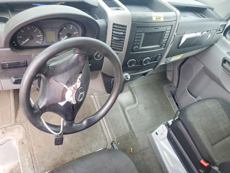 59670186 :رقم المزاد ، WD3PE7CD3HP567503 vin ، 2017 Mercedes-benz Sprinter مزاد بيع