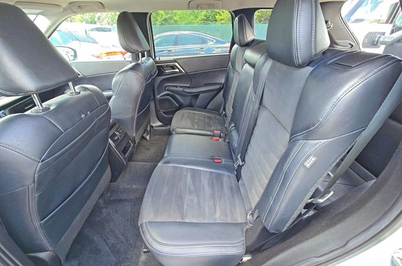 2024 Mitsubishi Outlander მანქანა იყიდება აუქციონზე, vin: JA4J3VA81RZ021066, აუქციონის ნომერი: 62655346