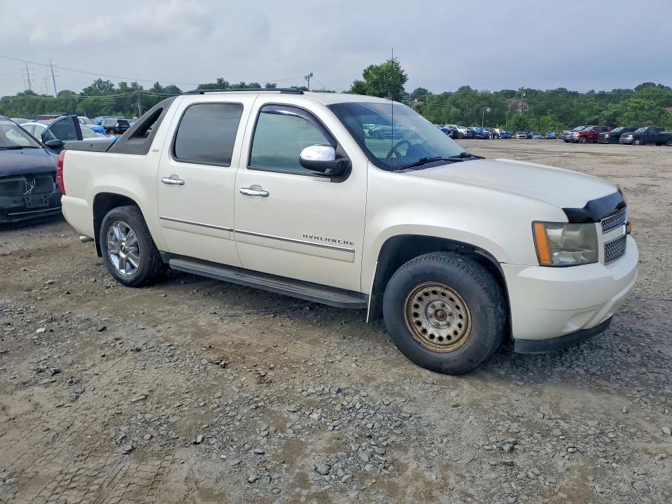 59794346 :رقم المزاد ، 3GNVKGE00AG228733 vin ، 2010 Chevrolet Avalanche مزاد بيع