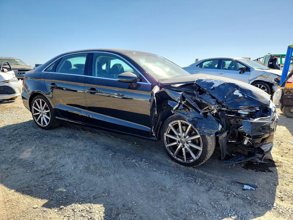 61418186 :رقم المزاد ، WAUACGFF0F1002699 vin ، 2015 Audi A3 مزاد بيع