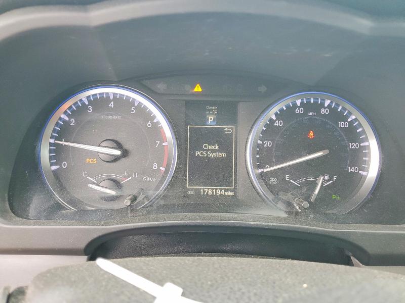 62963696 :رقم المزاد ، 5TDDKRFH0FS102482 vin ، 2015 Toyota Highlander مزاد بيع