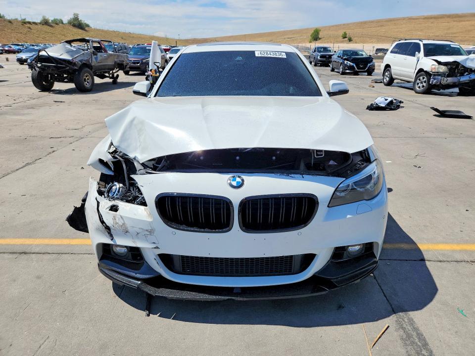 62843836 :رقم المزاد ، WBA5B1C55FD919052 vin ، 2015 Bmw 535 مزاد بيع