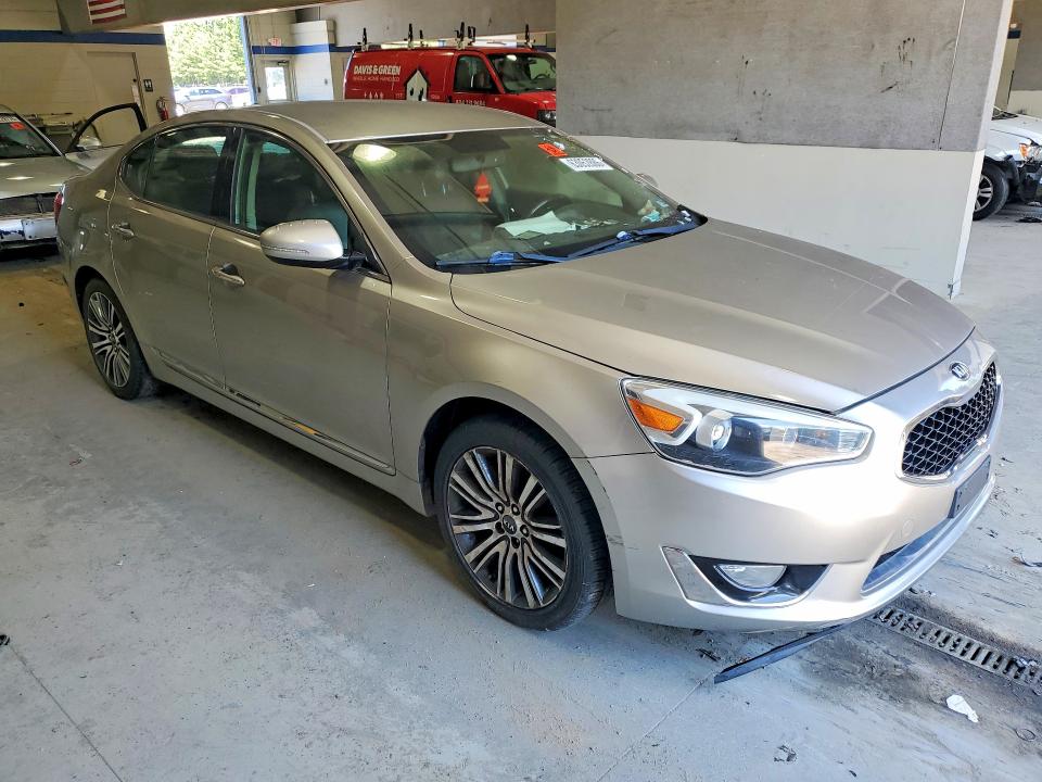 2014 Kia Cadenza მანქანა იყიდება აუქციონზე, vin: KNALN4D78E5128667, აუქციონის ნომერი: 63052886