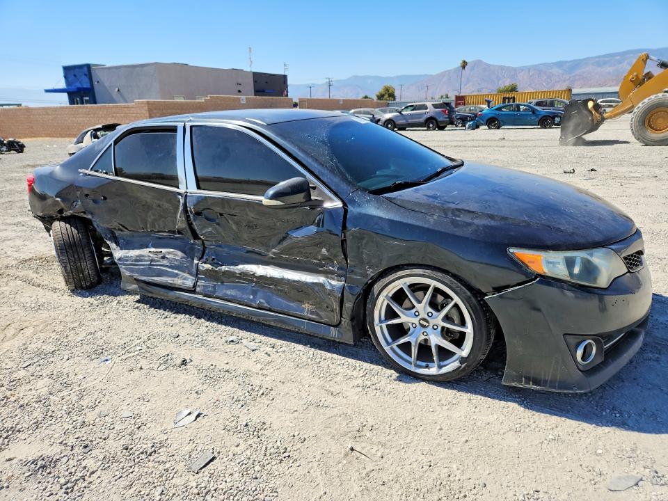60092096 :رقم المزاد ، 4T1BF1FK6CU188859 vin ، 2012 Toyota Camry مزاد بيع