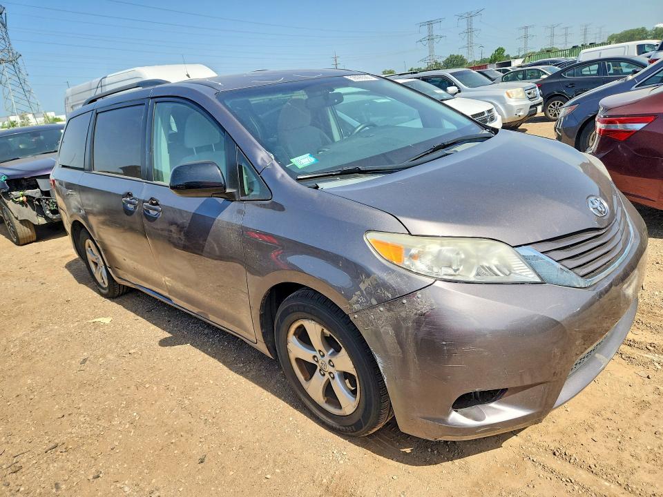 Auction sale of the 2015 Toyota Sienna, vin: 5TDKK3DCXFS613015, lot number: 59096566