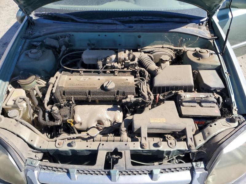 62151386 :رقم المزاد ، KMHCG45C73U457867 vin ، 2003 Hyundai Accent مزاد بيع