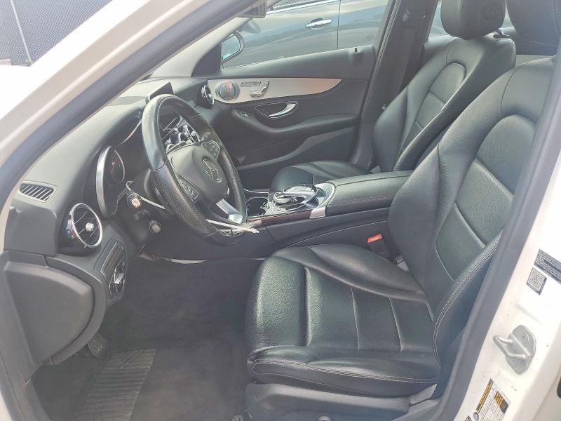 2015 Mercedes-benz C მანქანა იყიდება აუქციონზე, vin: 55SWF4KB5FU003743, აუქციონის ნომერი: 59987376