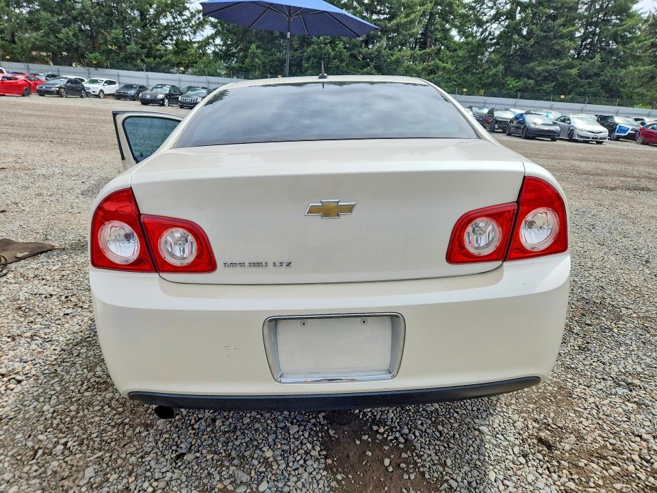 2011 Chevrolet Malibu მანქანა იყიდება აუქციონზე, vin: 1G1ZE5E10BF115374, აუქციონის ნომერი: 61627996