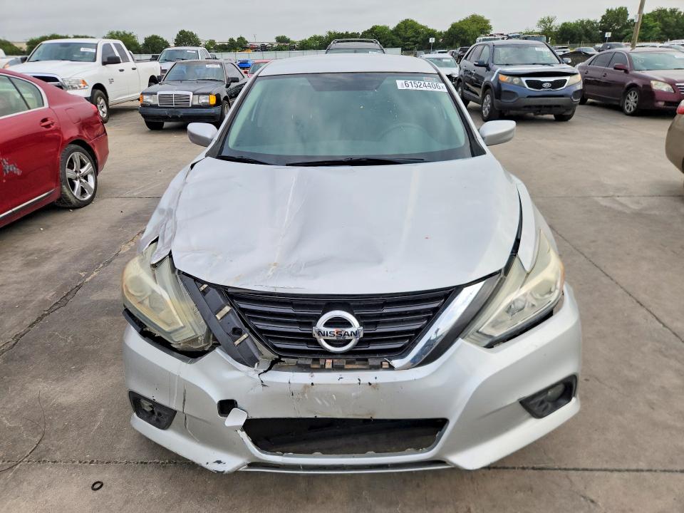 2017 Nissan Altima მანქანა იყიდება აუქციონზე, vin: 1N4AL3AP2HC157389, აუქციონის ნომერი: 61524406