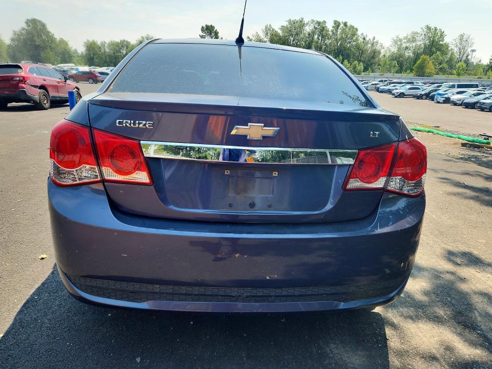 62006726 :رقم المزاد ، 1G1PE5SB3D7110123 vin ، 2013 Chevrolet Cruze مزاد بيع