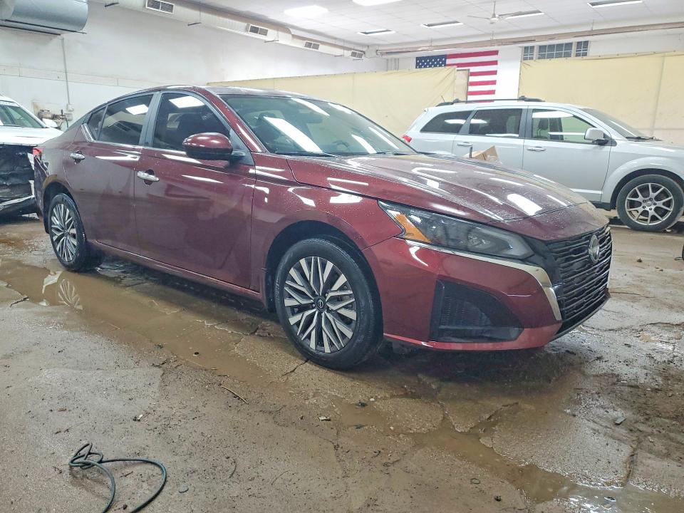 Продаж на аукціоні авто 2024 Nissan Altima, vin: 1N4BL4DW0RN437282, номер лоту: 60129626