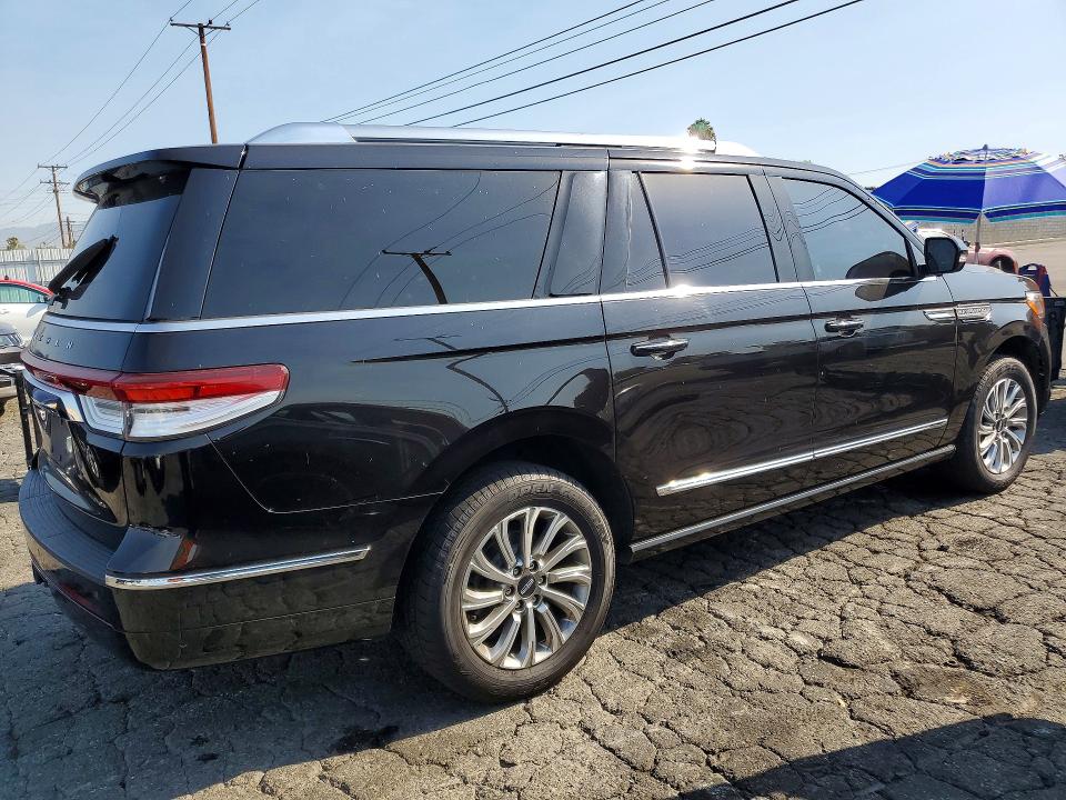 Продаж на аукціоні авто 2022 Lincoln Navigator, vin: 5LMJJ3MT8NEL13842, номер лоту: 61328226