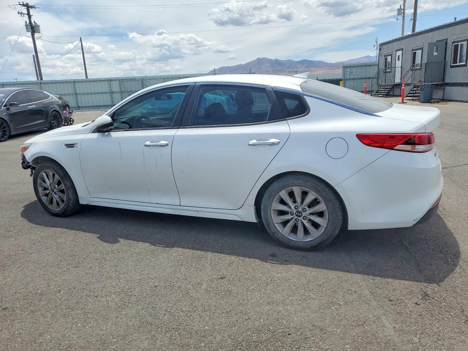 Продажа на аукционе авто 2017 Kia Optima, vin: 5XXGT4L33HG174044, номер лота: 61431346